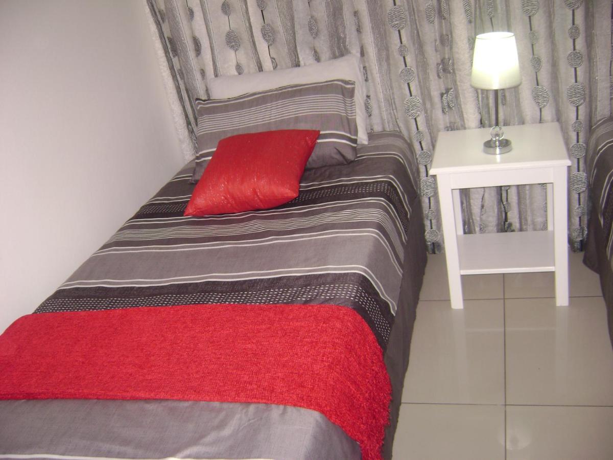 North Beach Durban Apartments Kültér fotó